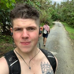 Meet your Posher, George